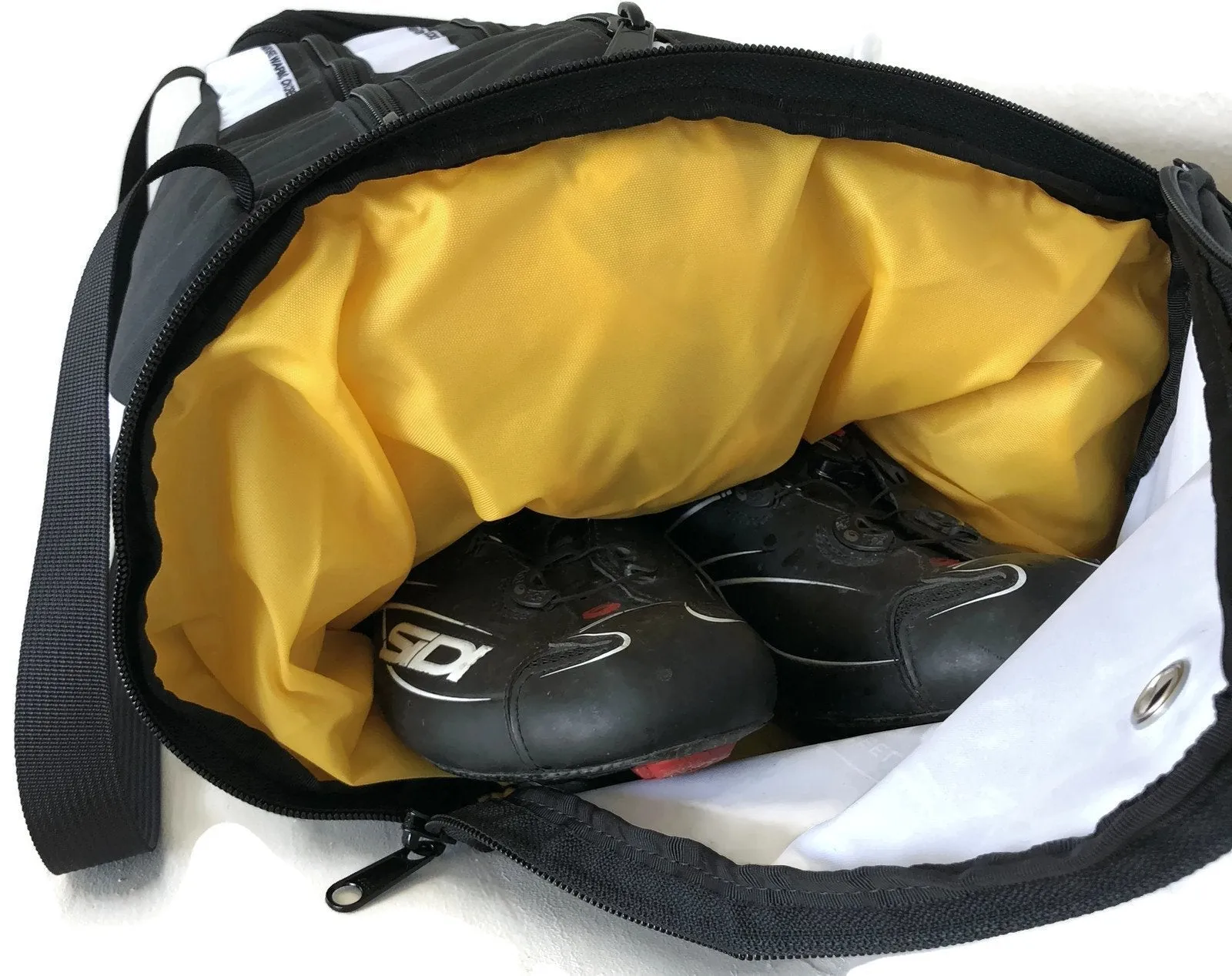 Accel Cycling 2024 CYCLING RACEDAY BAG™