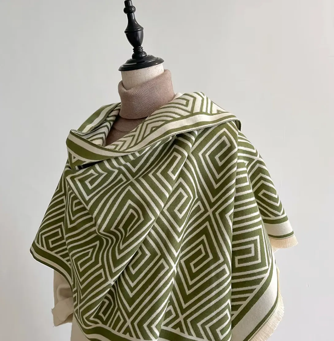 Alia Wrap Scarf Shawl in Green