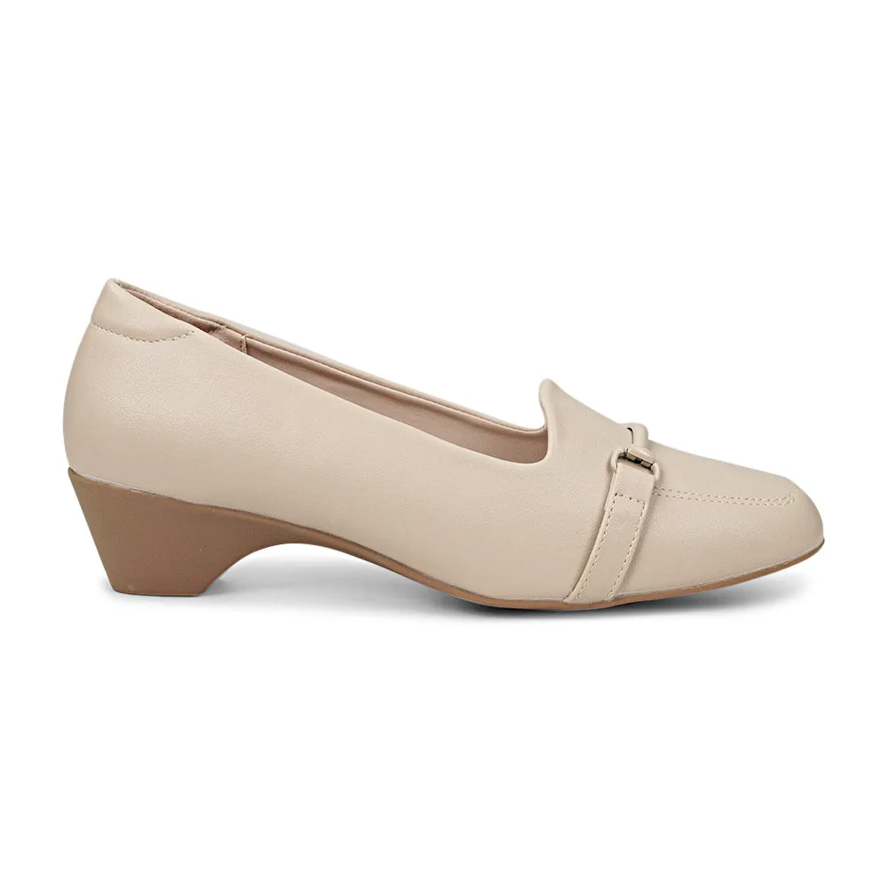 Bata MARISKA Low-Heeled Pump Shoe for Women