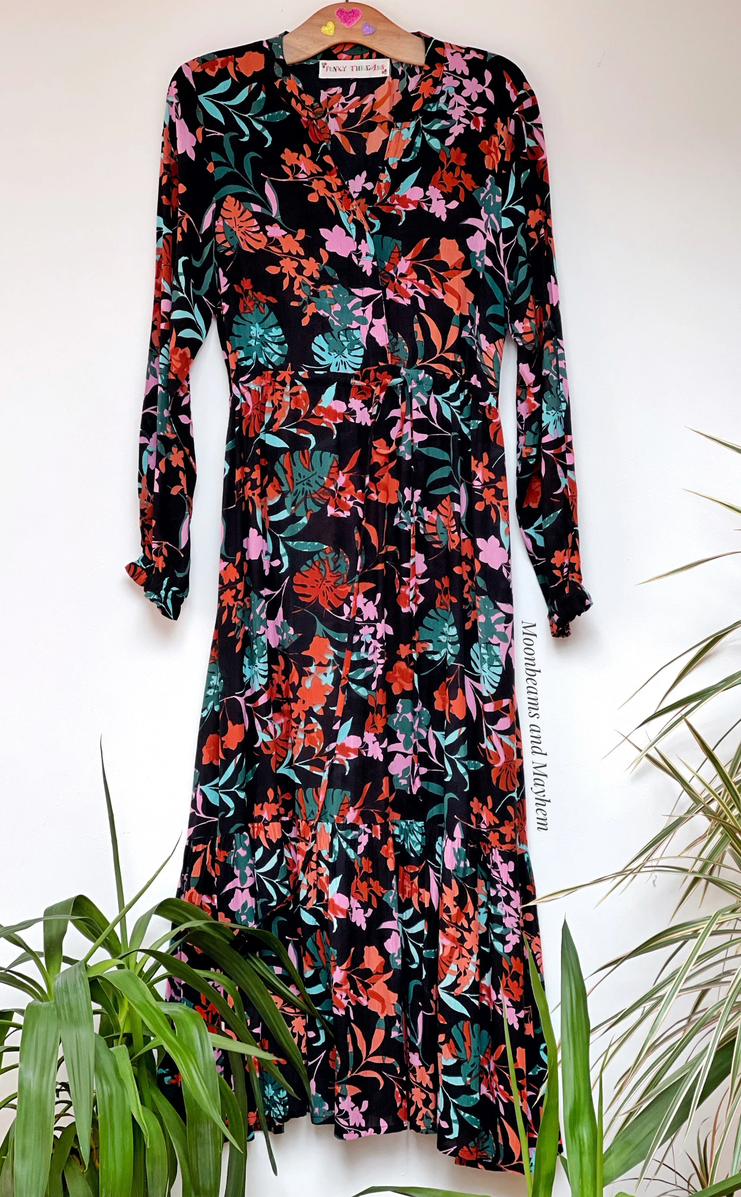 GORGEOUS MIXED LEAF DRESS UK SIZE S / M