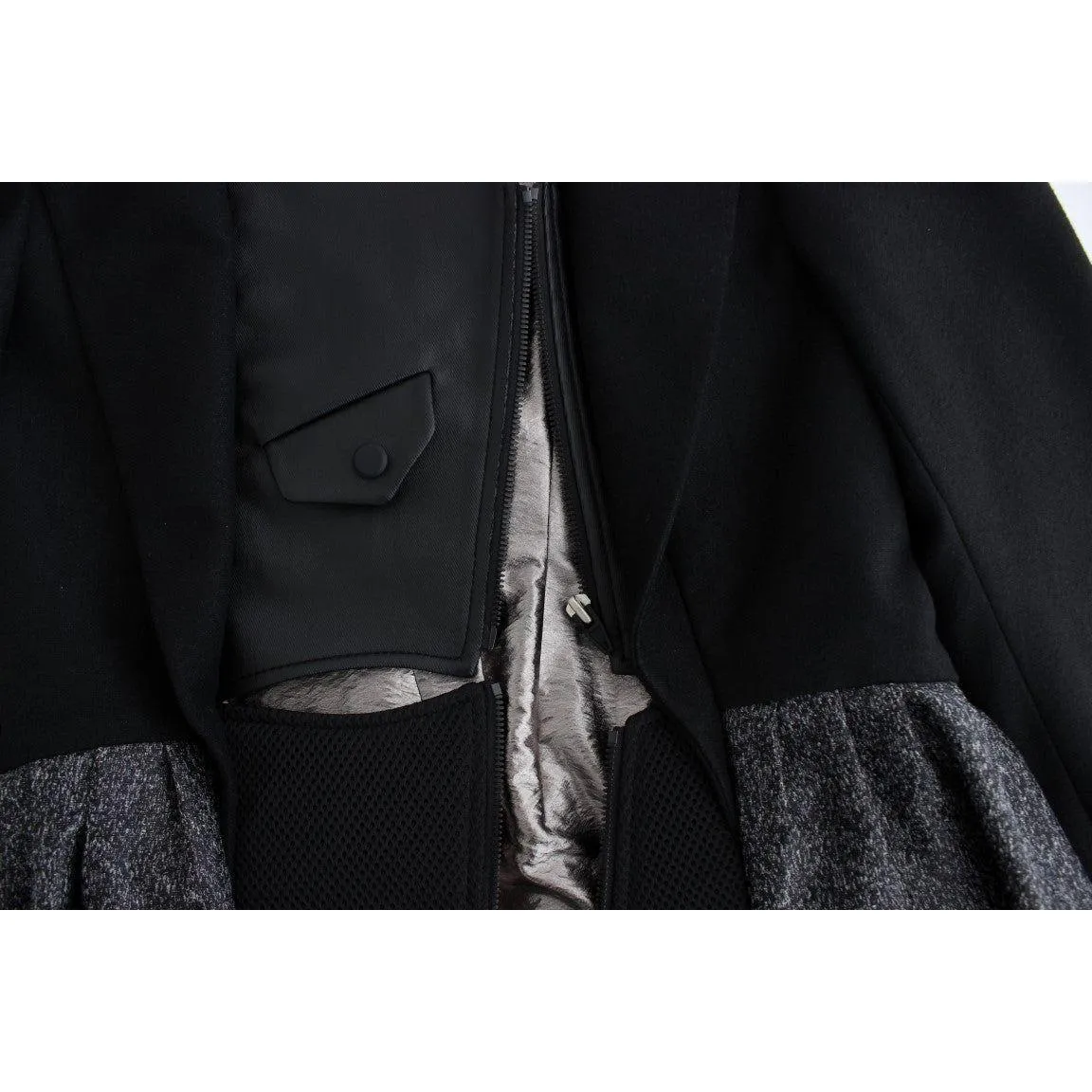 KAALE SUKTAE Elegant Monochrome Zippered Blazer Jacket