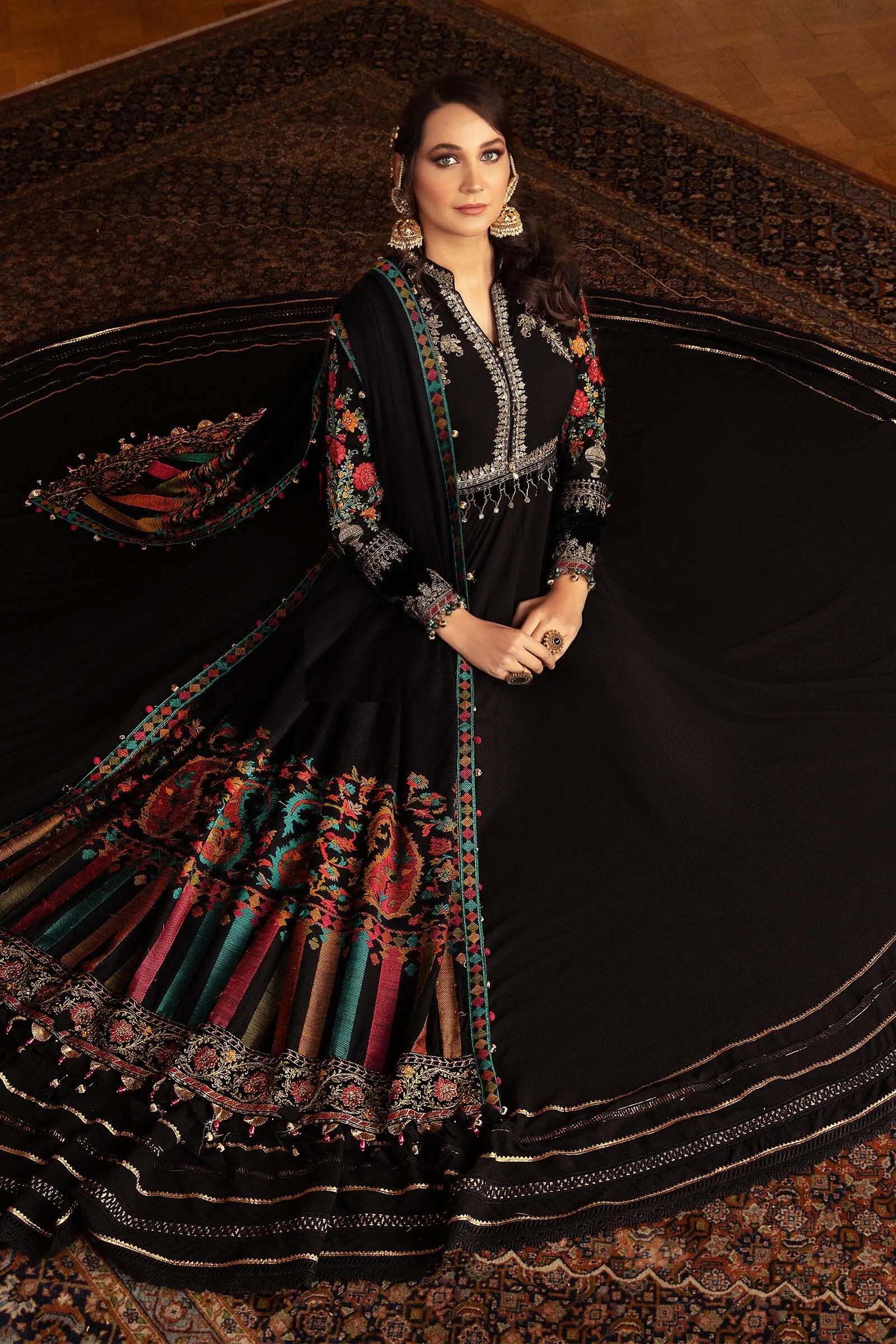 MARIA.B. Linen Winter Collection '21 – DL-906-Black