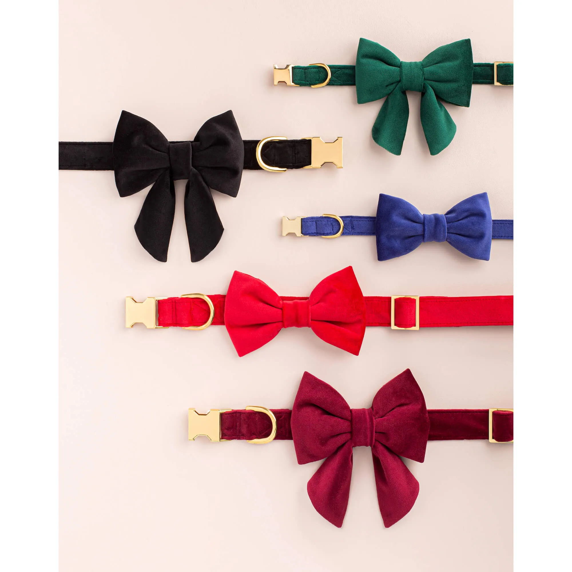 Navy Velvet Bow Tie Collar