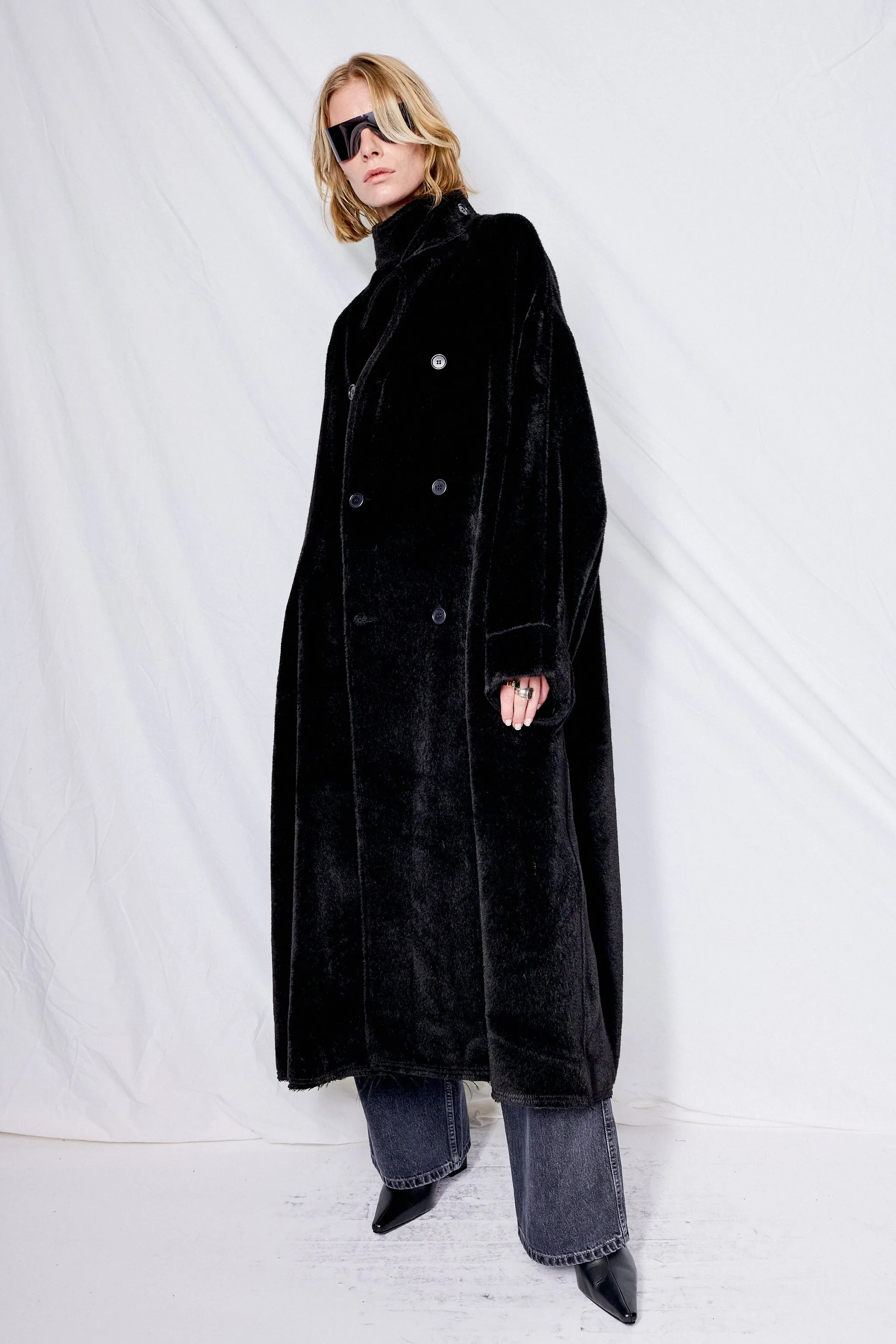 No.65 Black Loro Piana Suri Alpaca Oversized Coat