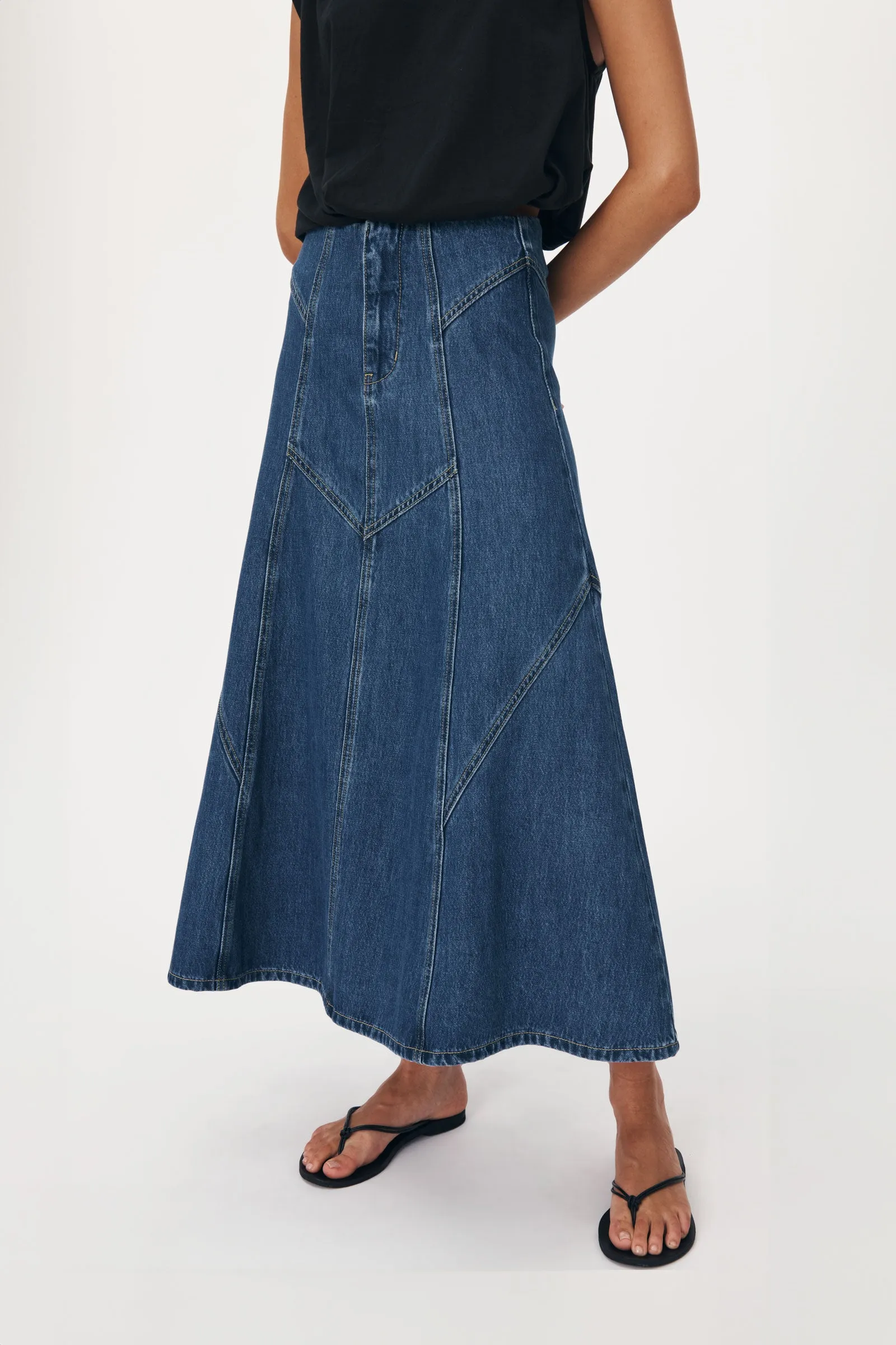 Rowie 'Jeanette Denim Midi Skirt' - Classic Denim