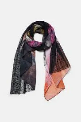 Stonning Scarf