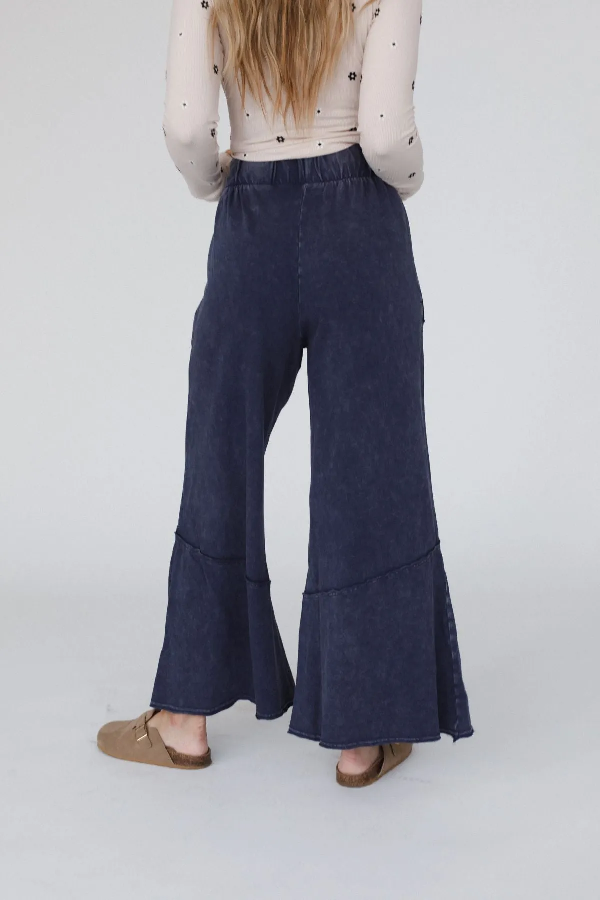 The Nest Sunset Shore Wide Leg Pants - Midnight