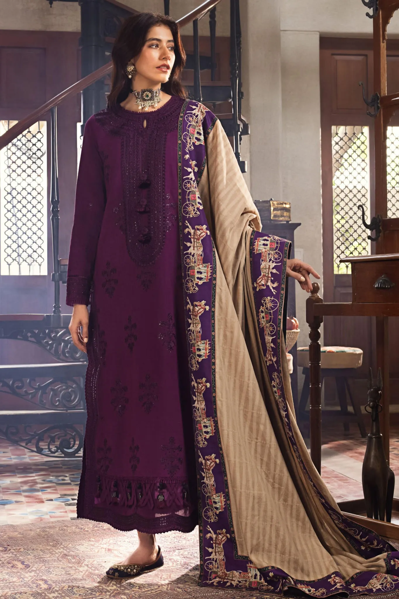 The Syra Kashmiri by Asim Jofa Unstitched 3 Piece Embroidered Shawl Collection'2022-AJK-02